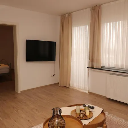With Waterbed * Essen